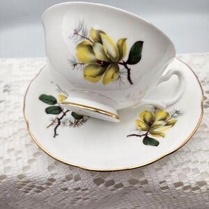 Royal Grafton Fine Bone China Tea Cup Saucer Set Yellow Magnolia Gold Trim‎